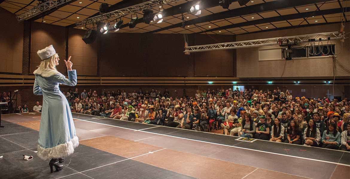 web-overview-cosplay-wettbewerb-classic.jpg
